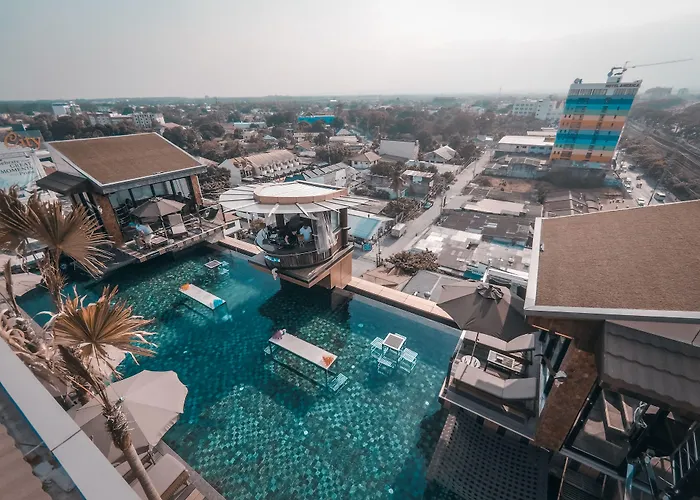 The Bahman - Formerly Abc Hotel-